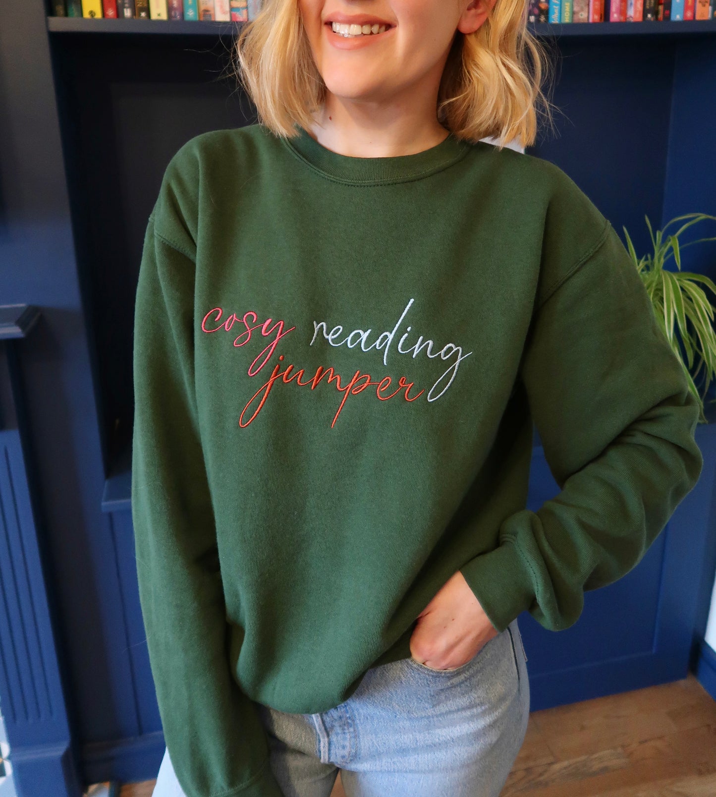 Cosy reading sweater gift for book lover